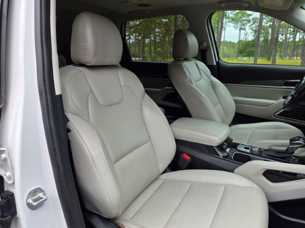 Used 2020 Kia Telluride S FWD image 27