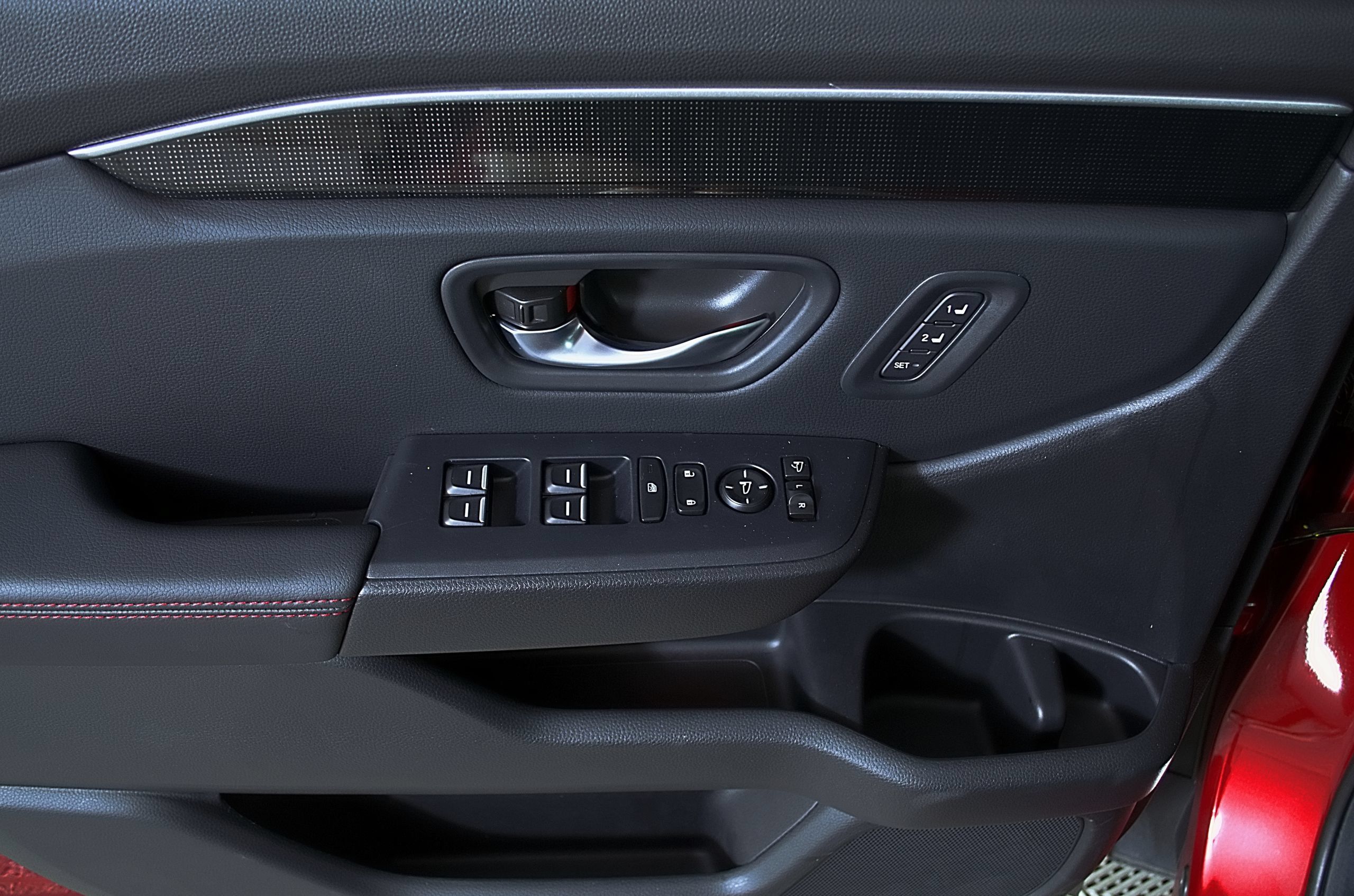 Used 2025 Honda Pilot Black Edition image 21