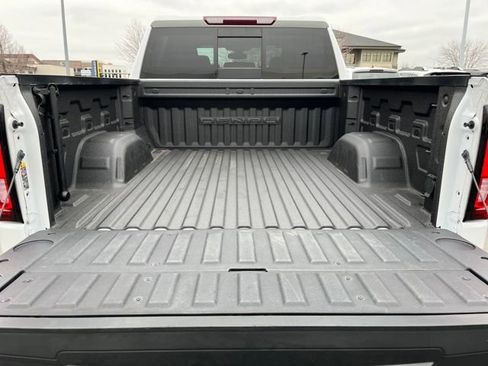 Certified 2022 GMC Sierra 1500 Denali w/ Denali Premium Package image 15