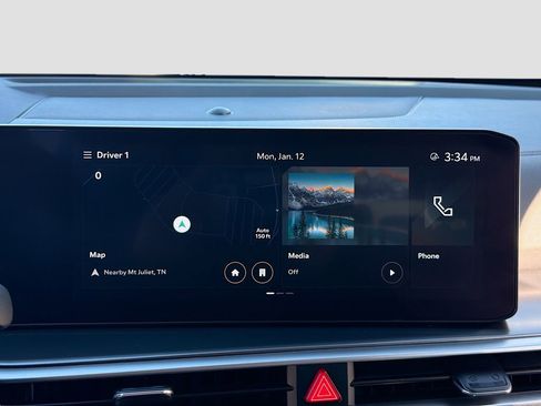 Used 2024 Kia Sorento S image 34