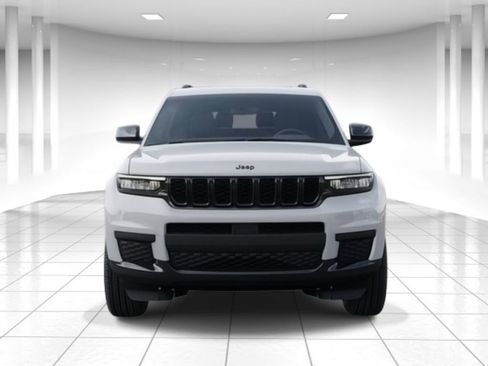 New 2025 Jeep Grand Cherokee L Altitude AWD/4WD image 6