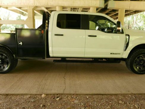 Used 2025 Ford F250 XL w/ FX4 Off-Road Package AWD/4WD image 28
