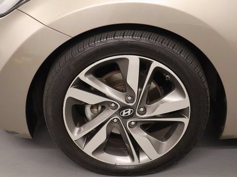 Used 2014 Hyundai Elantra Limited FWD image 7