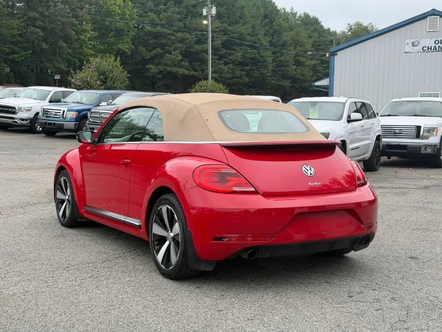 Used 2013 Volkswagen Beetle 2.0T FWD image 7