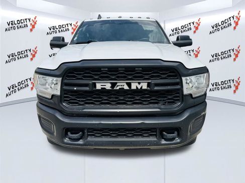 Used 2022 RAM 3500 Tradesman image 8