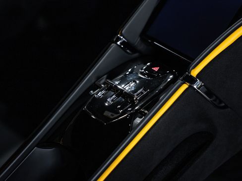 Used 2021 Ferrari Roma RWD image 52