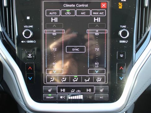 Certified 2025 Subaru Outback Premium image 19