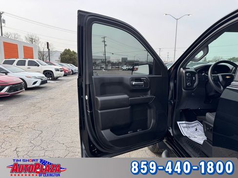 Used 2024 Chevrolet Silverado 1500 Custom image 32