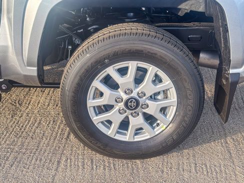 New 2026 Toyota Tacoma SR5 image 12