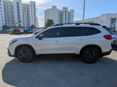 Used 2025 Subaru Ascent Bronze Edition AWD/4WD image 7