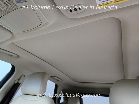 Used 2019 Ford Edge SEL w/ Equipment Group 201A FWD image 14
