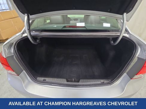 Used 2011 Chevrolet Cruze LT image 35