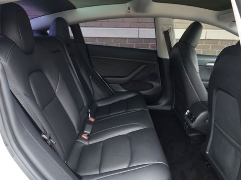 Used 2023 Tesla Model 3 Standard Range RWD image 23