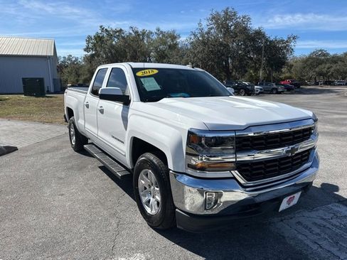 Used 2018 Chevrolet Silverado 1500 LT w/ All Star Edition image 42