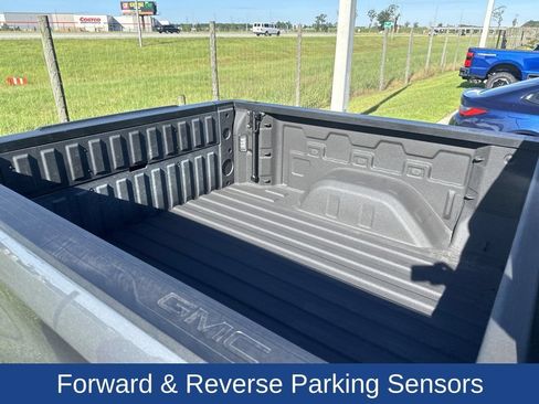 Used 2021 GMC Sierra 1500 Denali w/ Denali Premium Package AWD/4WD image 5