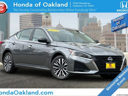 Used 2024 Nissan Altima 2.5 SV