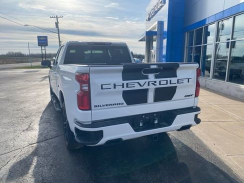 Used 2024 Chevrolet Silverado 1500 RST w/ Rally Edition AWD/4WD image 3