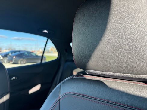 Used 2023 Chevrolet Equinox RS w/ LPO, Floor Liner Package image 28