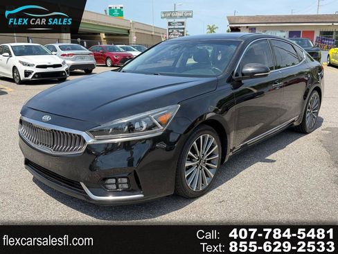 Used 2017 Kia Cadenza Technology FWD image 1