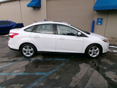 Used 2014 Ford Focus SE image 6
