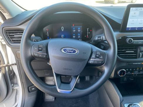 New 2026 Ford Escape Active image 18
