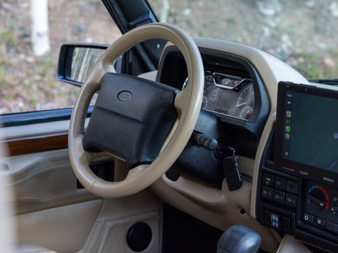 Used 1995 Land Rover Range Rover County AWD/4WD image 17