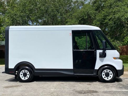 Used 2024 Chevrolet Brightdrop 400 w/ Commercial Equipment Package AWD/4WD image 8