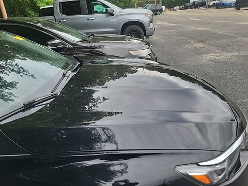 Used 2018 Honda Accord LX image 6