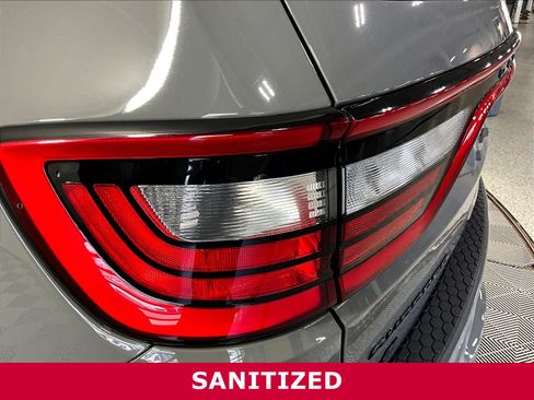 Used 2022 Dodge Durango R/T w/ Blacktop Package AWD/4WD image 20