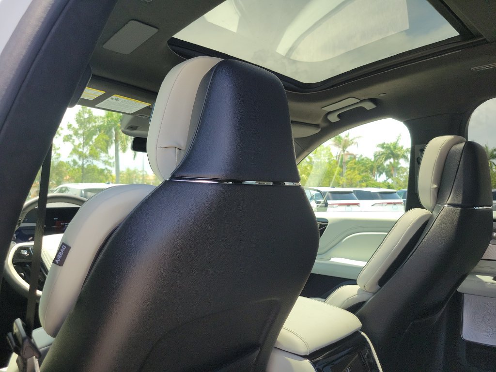 New 2026 Lincoln Aviator Black Label w/ Black Label Special Edition AWD/4WD image 14