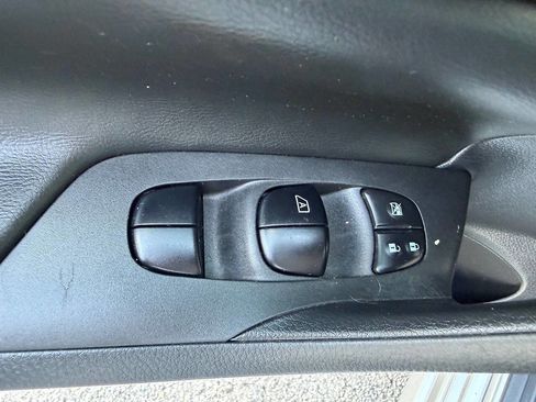 Used 2017 Nissan Altima 2.5 S w/ Power Driver Seat Package FWD image 17