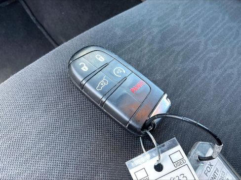 Used 2023 Dodge Durango GT AWD/4WD image 11