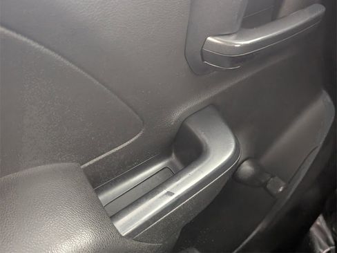 Used 2018 GMC Sierra 1500 2WD Regular Cab image 16