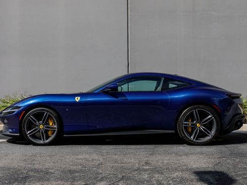 Used 2023 Ferrari Roma RWD image 2