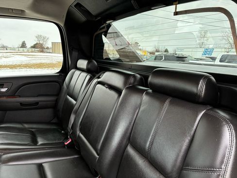 Used 2007 Chevrolet Avalanche LTZ w/ LTZ Preferred Equipment Group image 28