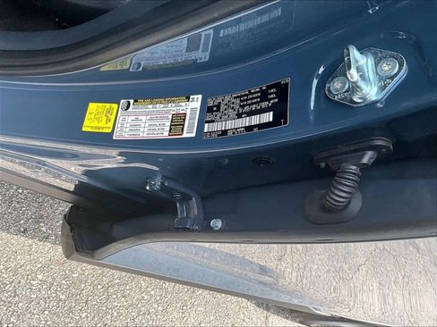 Used 2025 Toyota Grand Highlander AWD Hybrid image 34