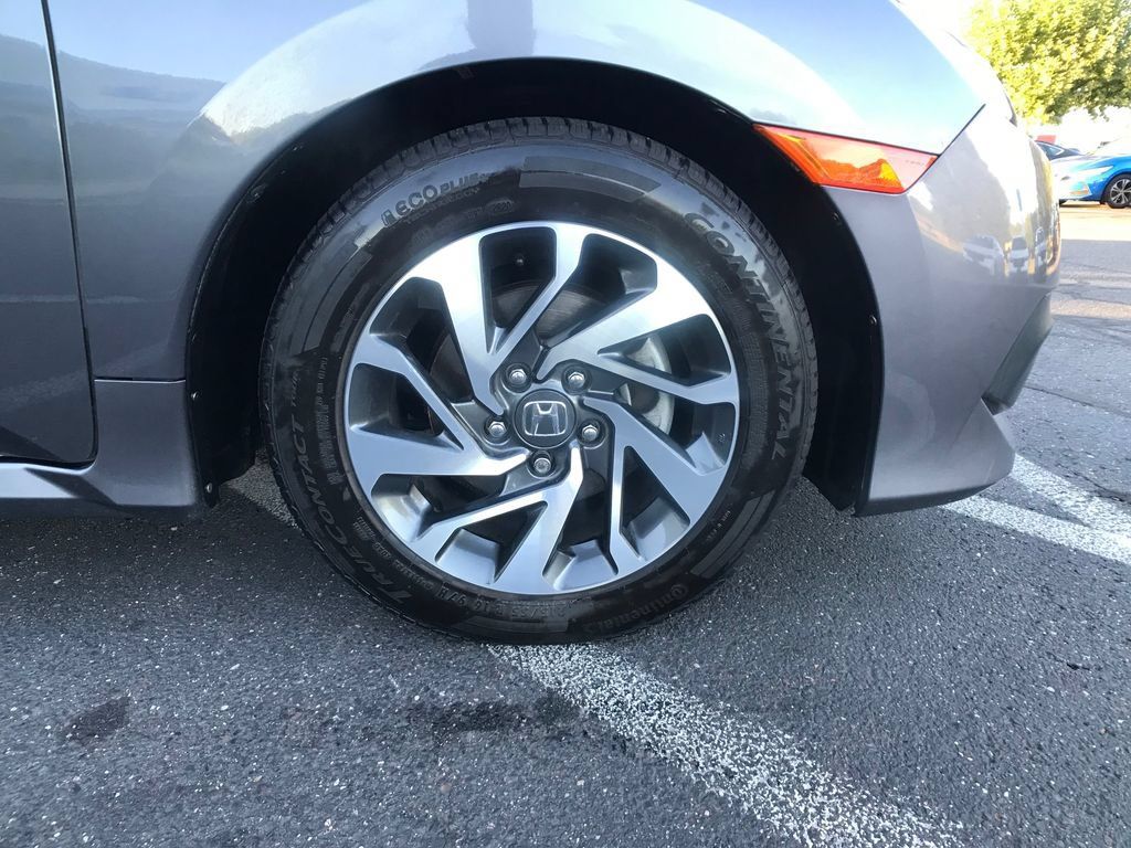 Used 2016 Honda Civic EX image 5