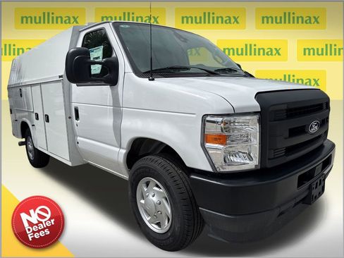 New 2026 Ford E-350 and Econoline 350 Super Duty w/ Power Equipment Group RWD image 1