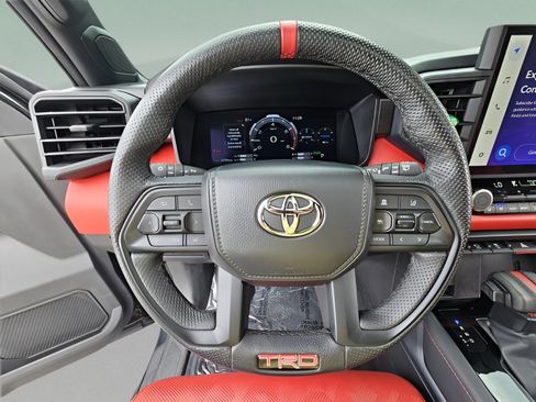 Used 2025 Toyota Sequoia TRD Pro AWD/4WD image 23