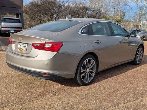 Used 2023 Chevrolet Malibu LT image 4