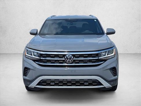 Used 2023 Volkswagen Atlas Cross Sport SE FWD image 2