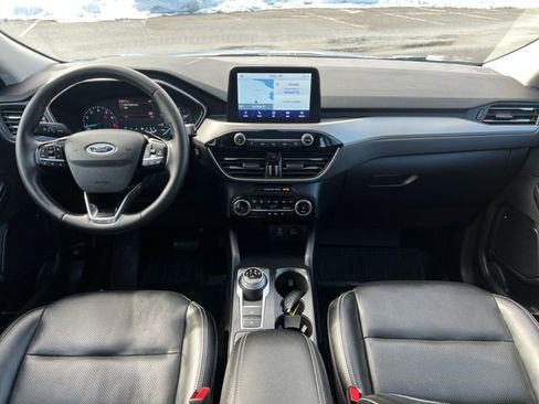 Used 2022 Ford Escape SEL image 34