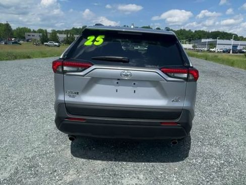Certified 2025 Toyota RAV4 LE AWD/4WD image 7