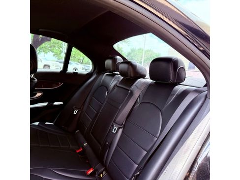 Used 2018 Mercedes-Benz C 300 Sedan image 30