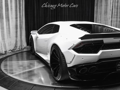Used 2016 Lamborghini Huracan LP 580-2 image 31