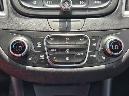 Used 2024 Chevrolet Malibu LT FWD image 26