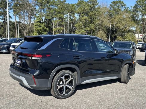 New 2025 Volkswagen Tiguan SE image 5