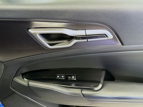 Used 2023 Kia Sportage EX image 31