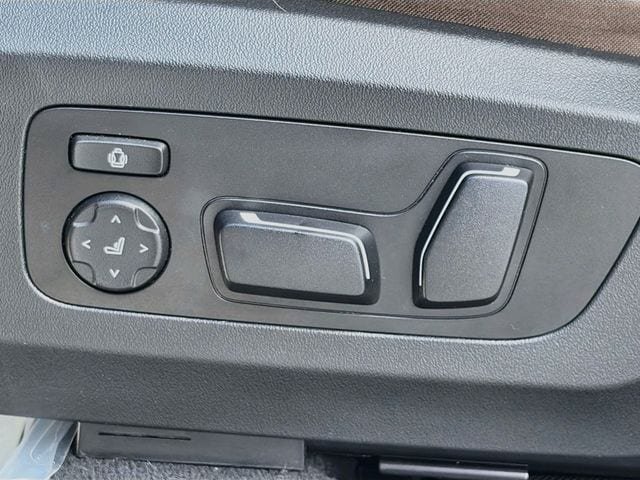 Used 2025 BMW X3 M50 w/ Premium Package AWD/4WD image 18