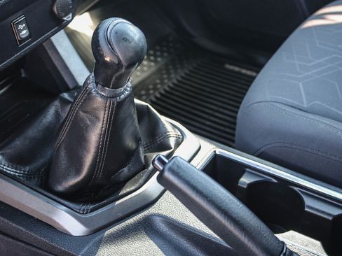 Used 2017 Toyota Tacoma TRD Sport image 20